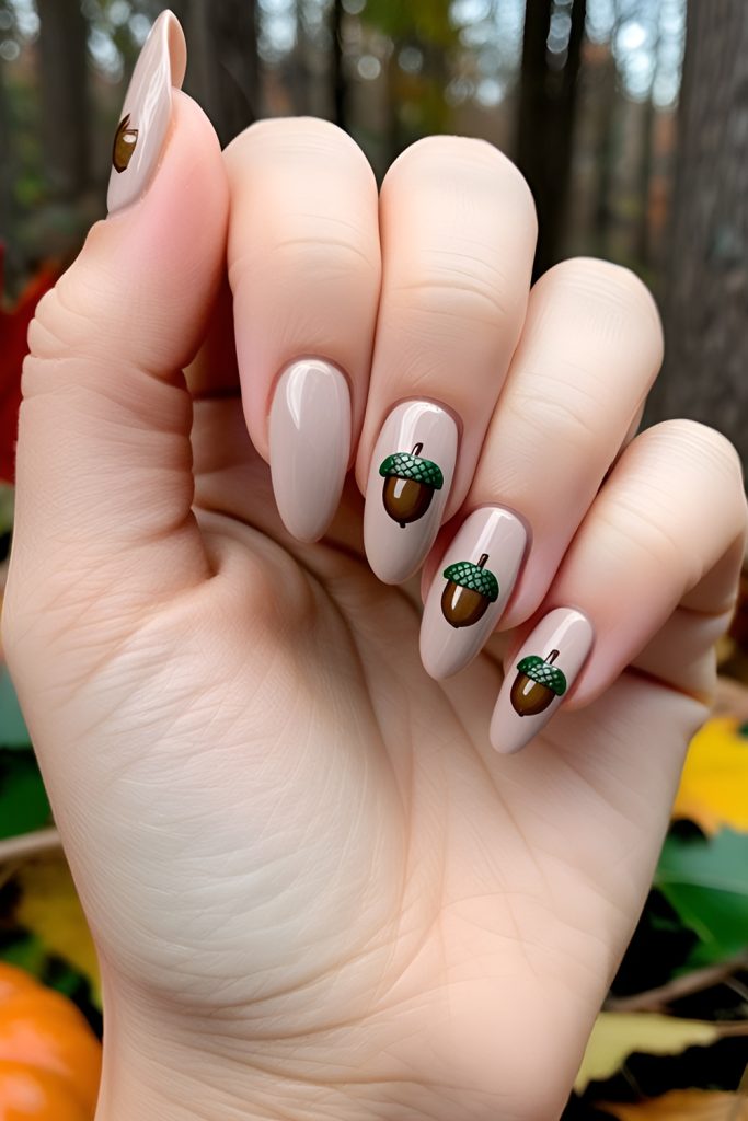 Nature Motifs Acorns, Pinecones & Mushrooms