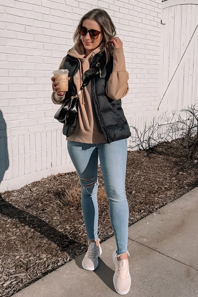 Quick Outfit Ideas for Those Early Morning Classes