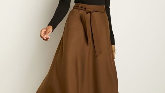 Refined Mushroom Shaded Midi Skirts