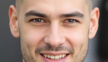Side Part That Gains Thin Hair Volume