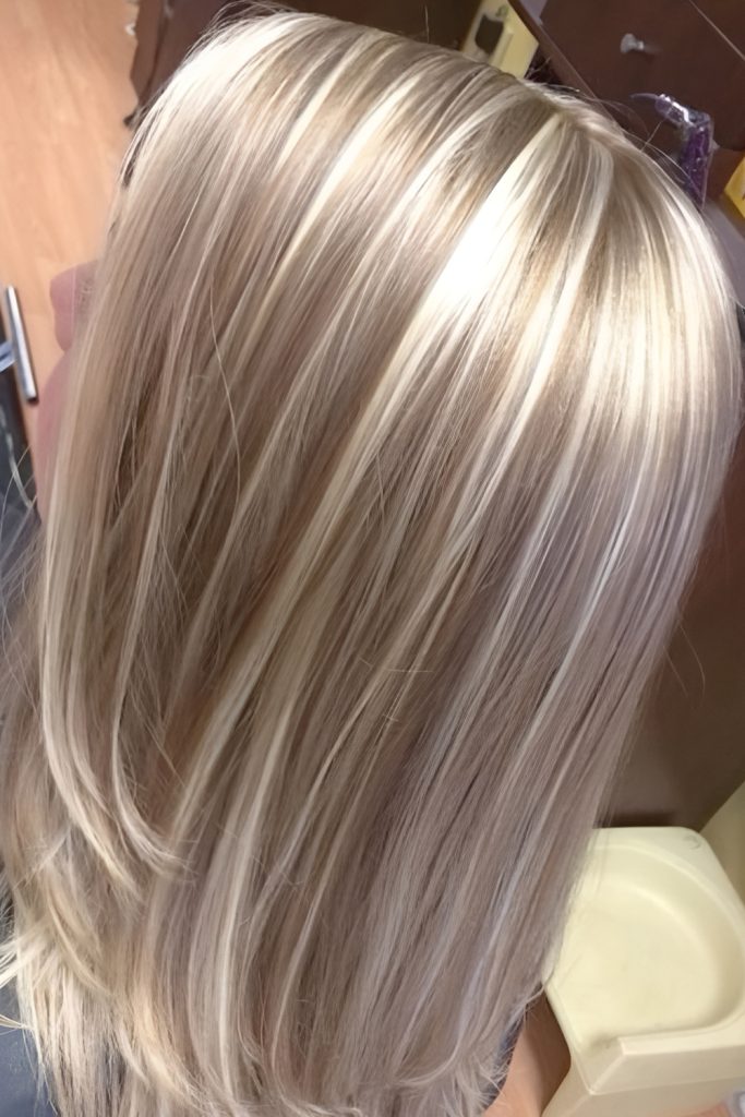 Ash Blonde Ribbons for a Cool, Modern Edge