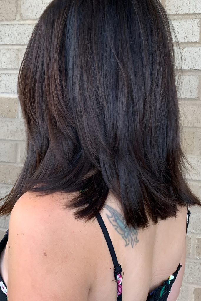 Blunt Shoulder Cut with Jagged Tips