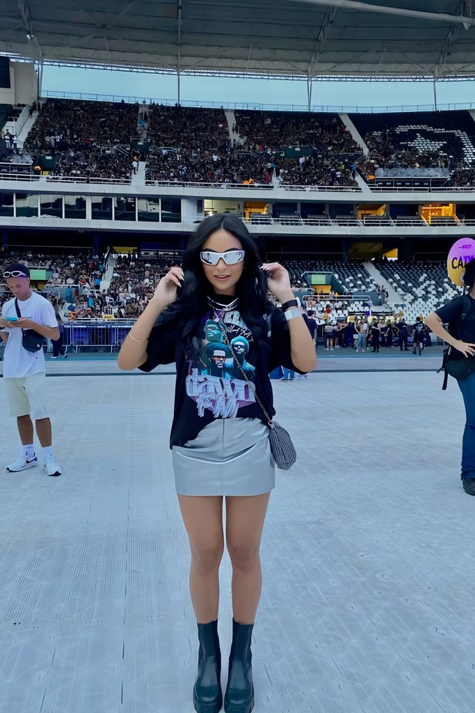 Graphic Statement Pieces That Speak Volumes