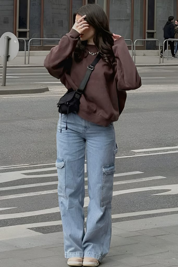 Seasonal Baggy Jeans Ensembles for Any Occasion