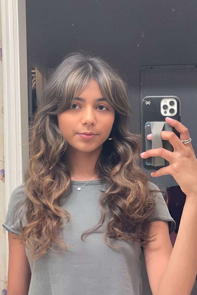 Soft Curls That Add Vintage Flair