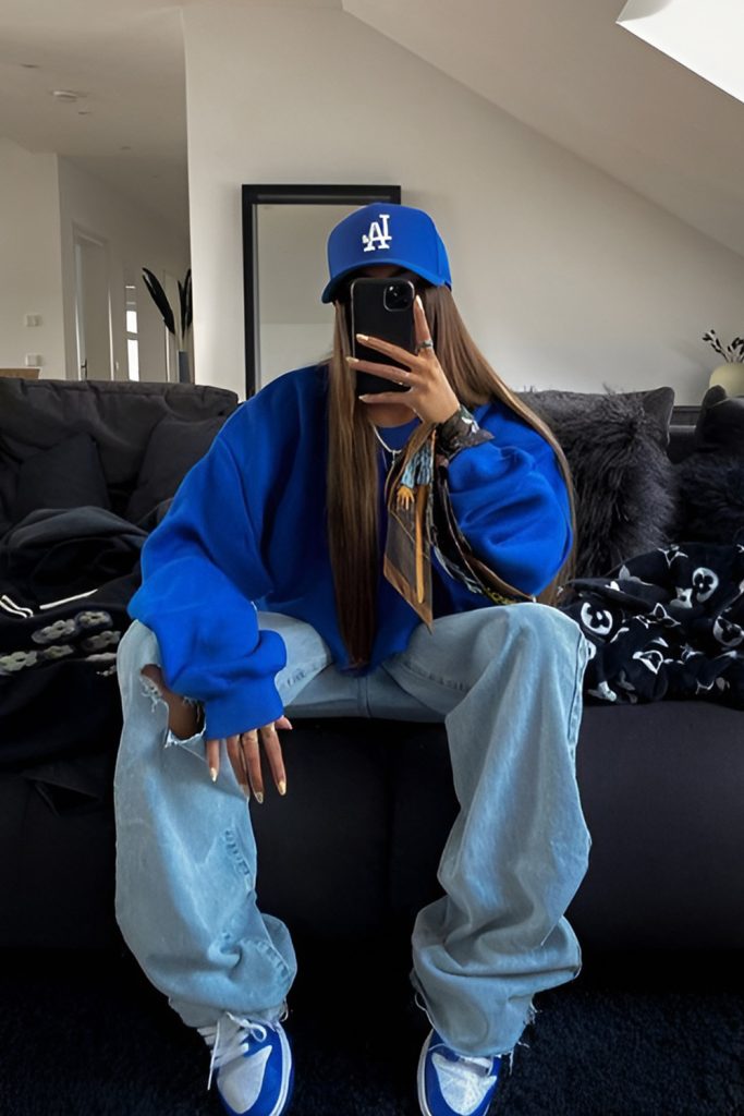 Statement Accessories That Elevate Baggy Jeans Outfits