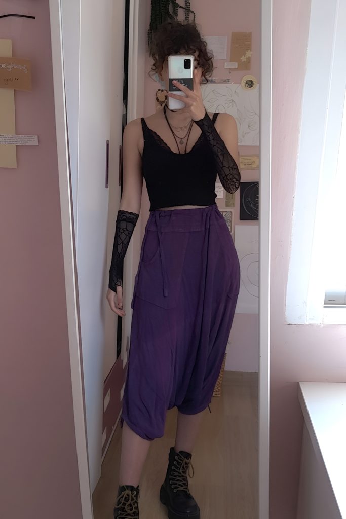 Harem Pants and Minimalist Tanks