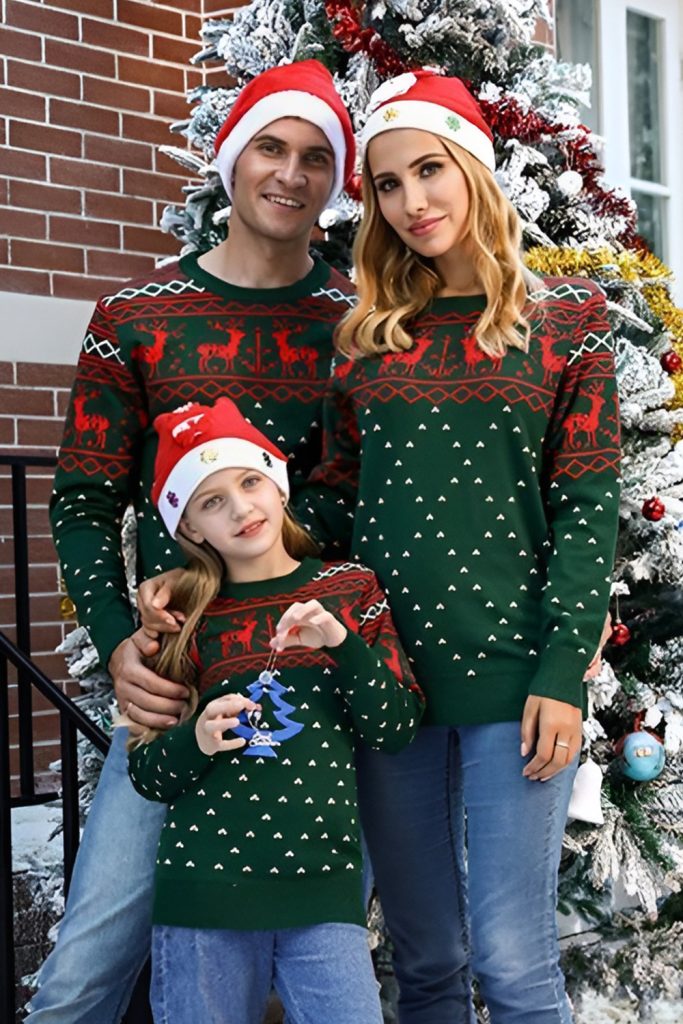 Knit Dresses and Sweaters for Fashionable Mothers and Daughters