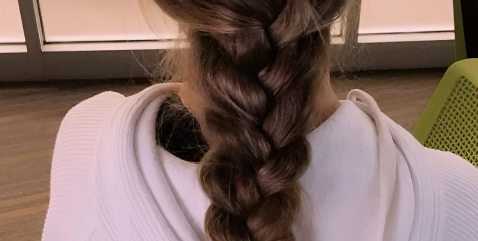 Loose French Braid for Classy yet Comfortable Days in Class