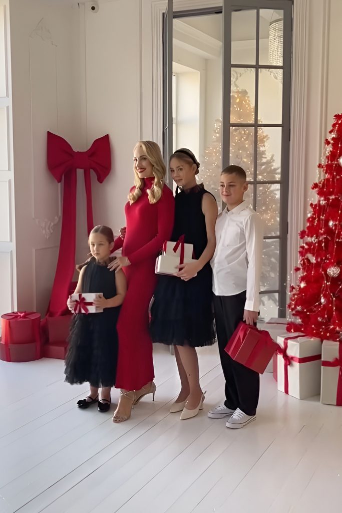 Neutral Shades with Red Accents for Subtlety Festive