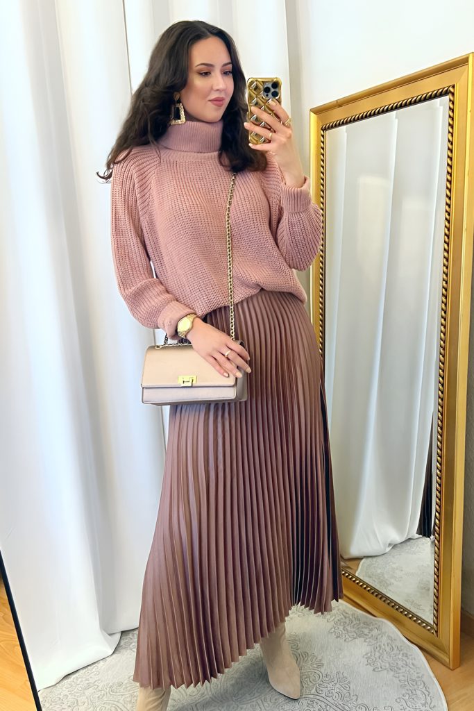 Rose Pink High Neck Blouse with Pleated Skirt