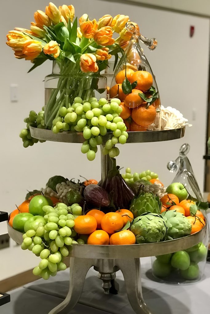 Tiered Fruit Bowls as Edible Centerpieces