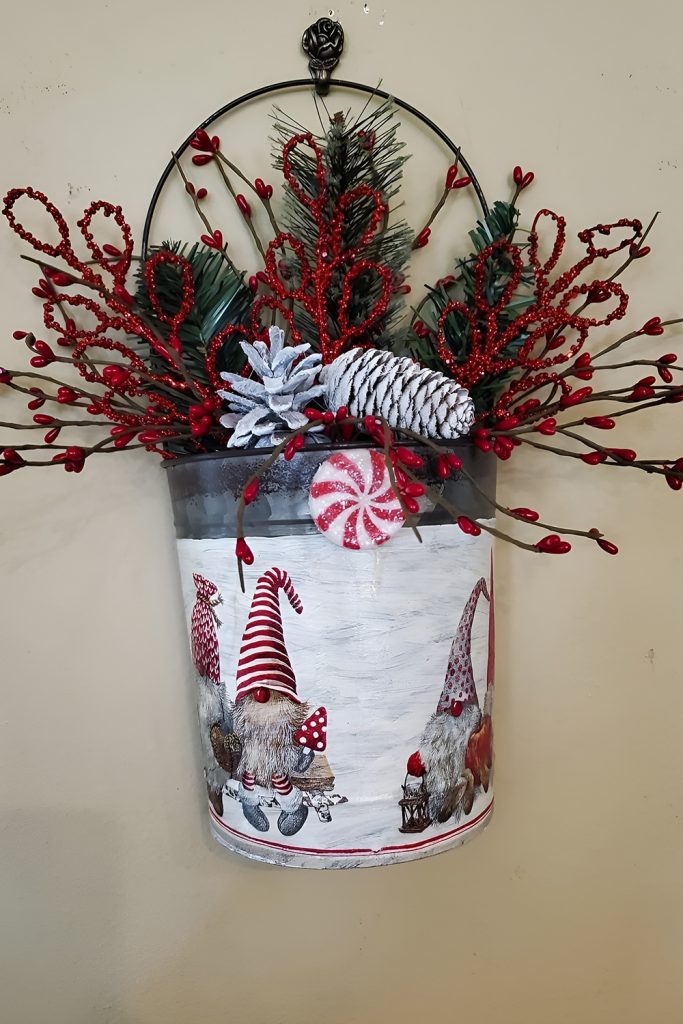 Upcycled Tin Cans Transformed into Festive Holders