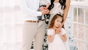 Winter White Outfits That Exude Snowy Enchantment