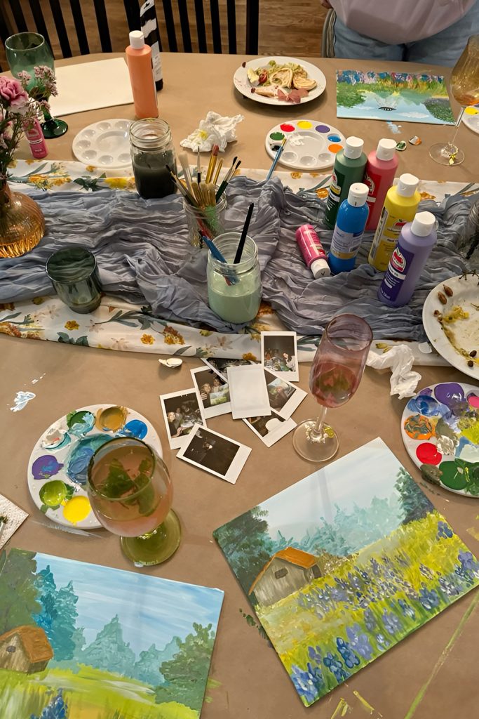 A Paint and Sip Artistic Session