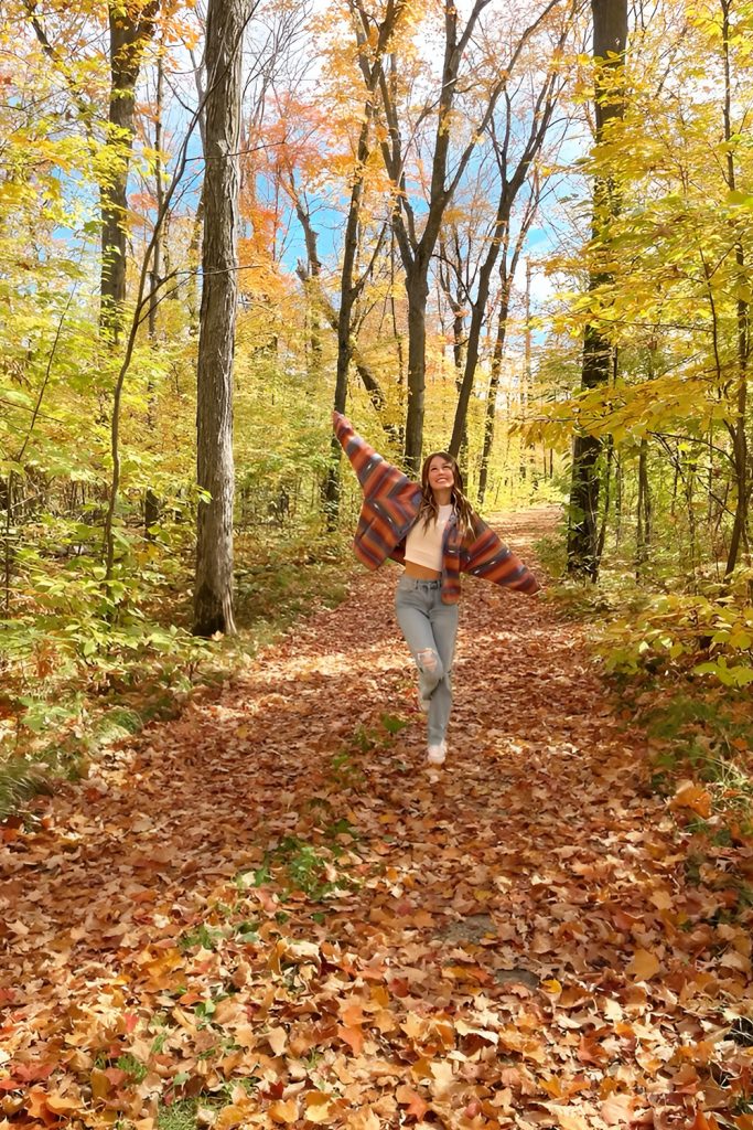 A Seasonal Photoshoot Among the Falling Leaves