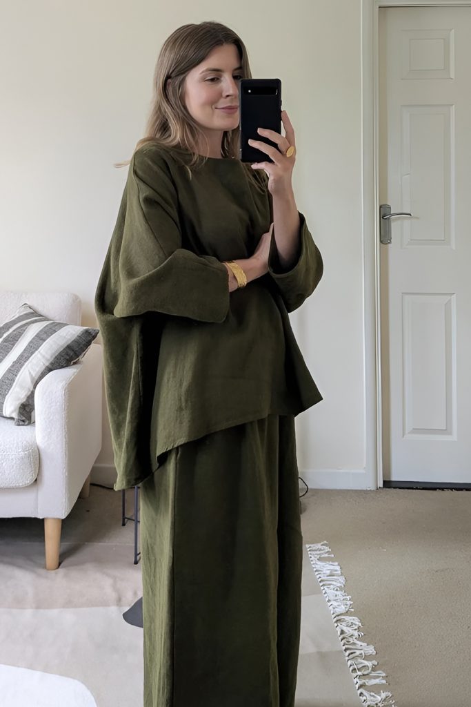 Earthy and Jewel Tones That Echo the Season
