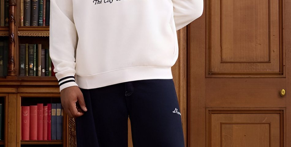 Fat Streetwear with printed pants and a minimal top