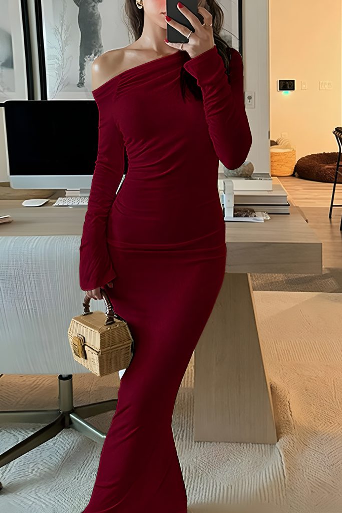 Long Sleeved Elegance for a Snug and Sophisticated Affair