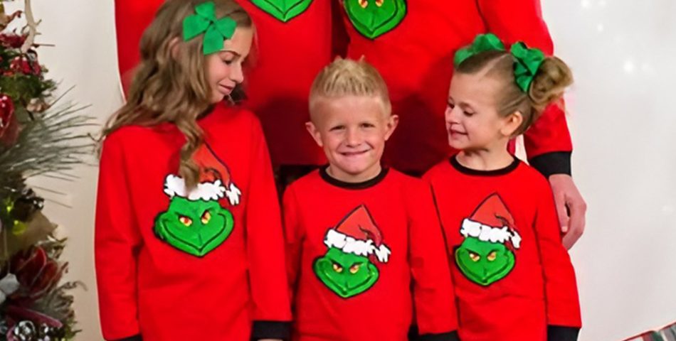Matching Grinch Pyjamas That Bring a Flirty Kick