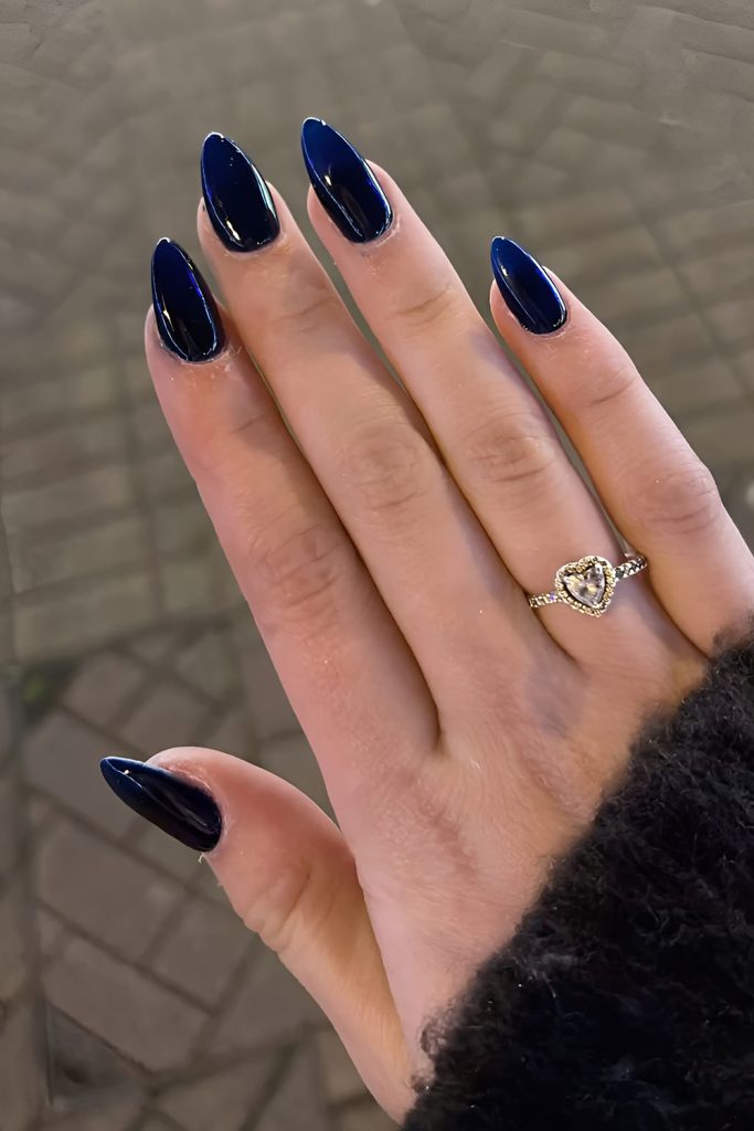 Midnight Blue for a Stylish Seasonal Statement