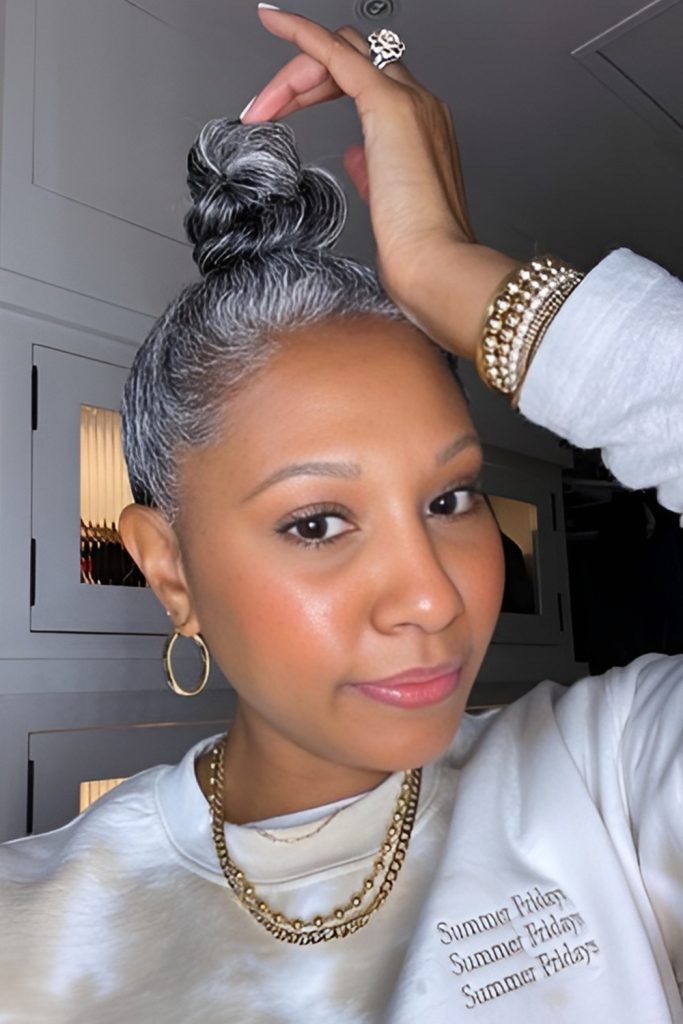 Polished Top Knot with Classic Edges