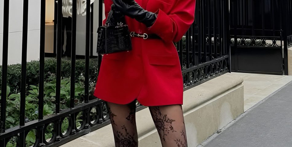 Statement Blazers Transforming Basic Outfits into Power Looks