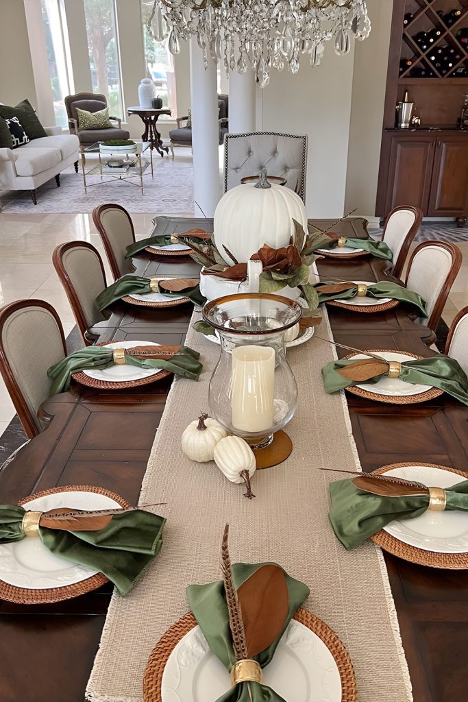 Using Earthy Tableware for a Farmhouse Feel