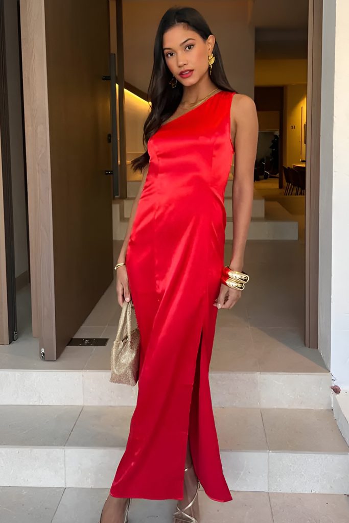 Bold Red for Confident Glamour