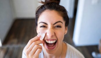 I Put Ice on My Face Every Morning for 7 Days — And OMG, The Glow Is Real