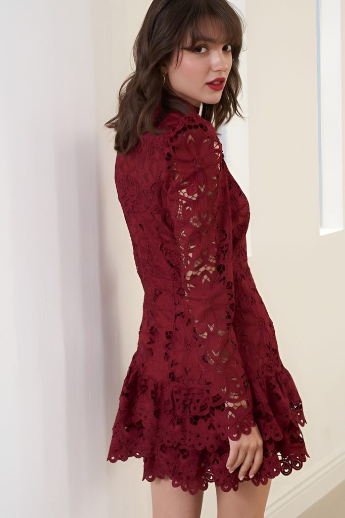 Lace Accents That Bring Romance to the Party