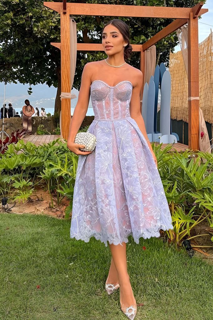 Lace Details for Timeless Romance