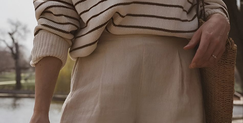 Lightweight Knit Sweater with Linen Shorts