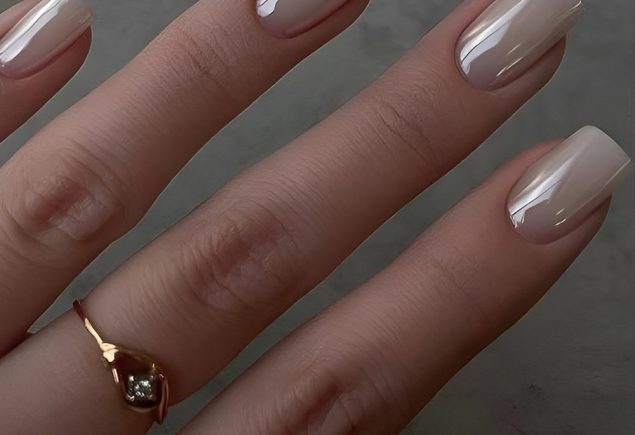 Minimalist Nude Nails with Sparkling Details