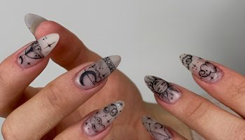 Tarot Symbol Nails