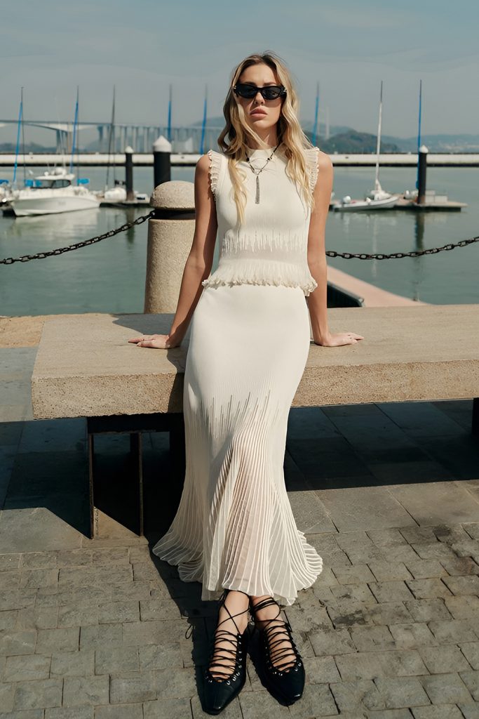 Textured Knit Pieces Stretch into Spring