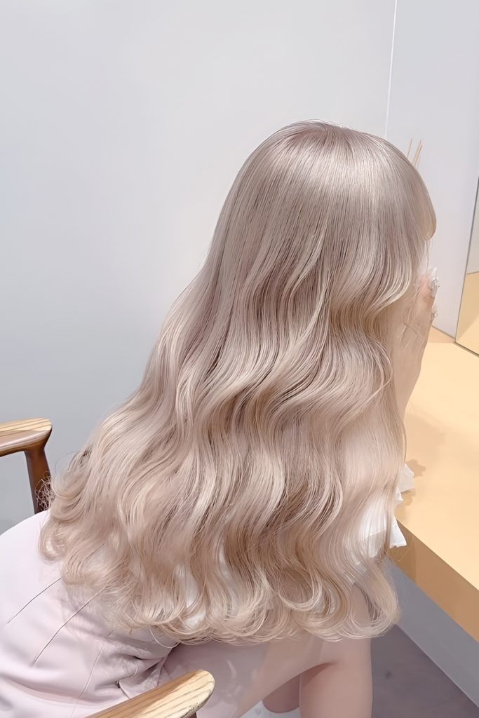 Cloud Soft Cream Blonde for an Ethereal Finish