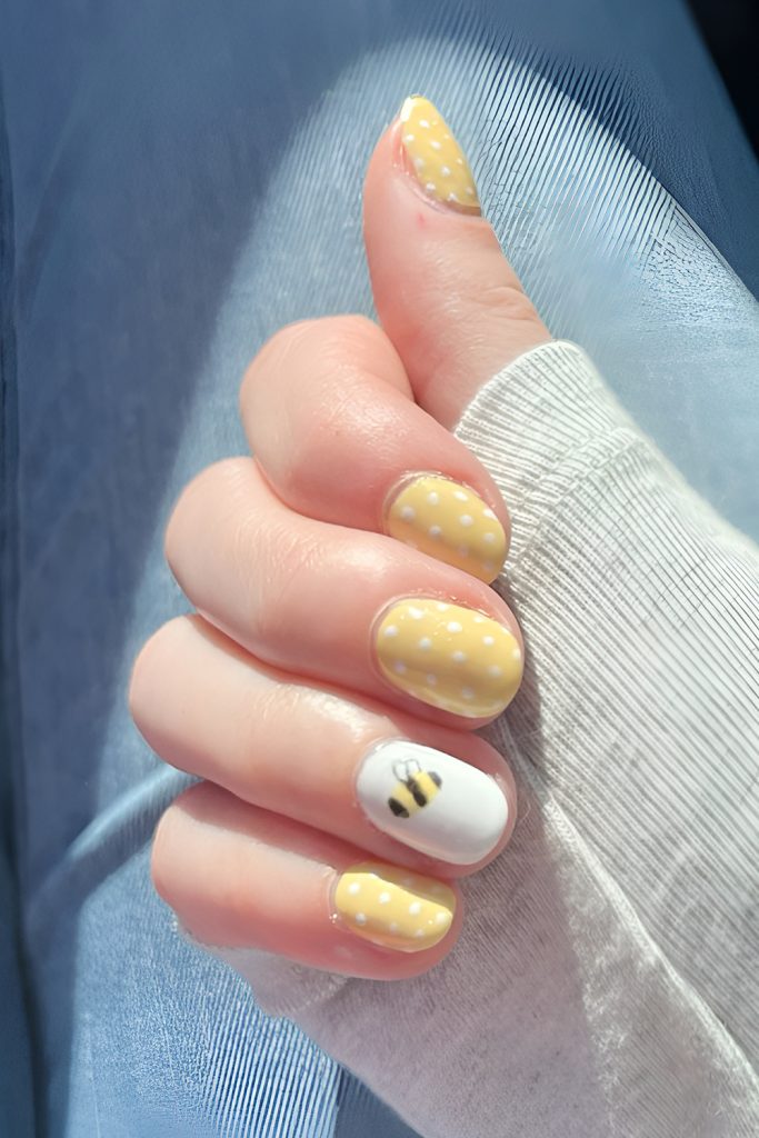 Lemonade Yellow Nails with Playful Blossom Dots
