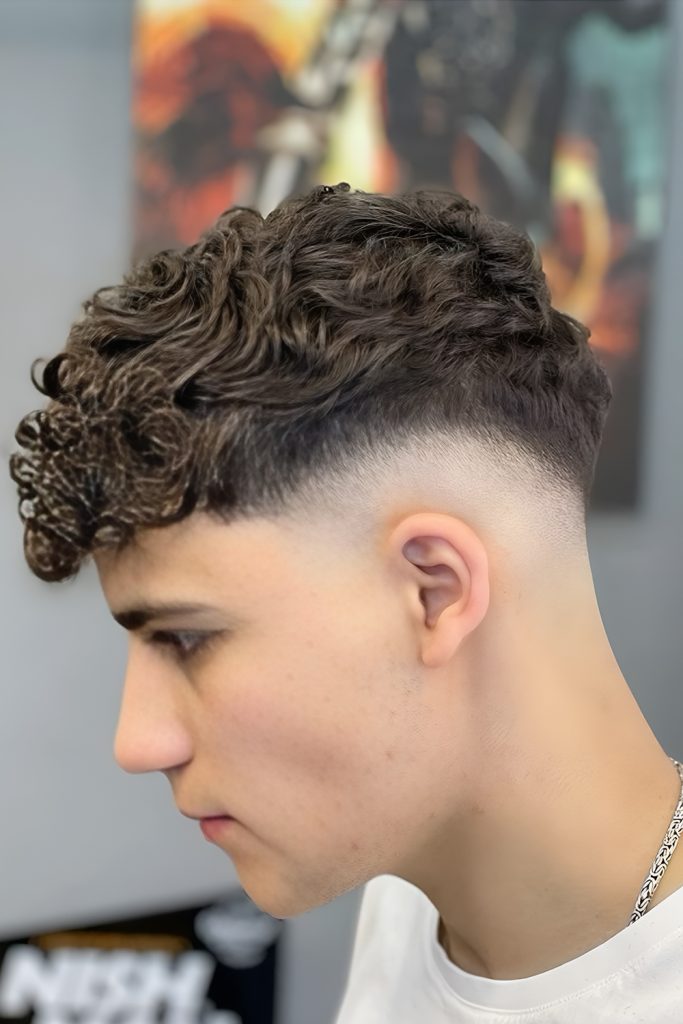 Low Fade With Short Wavy Top