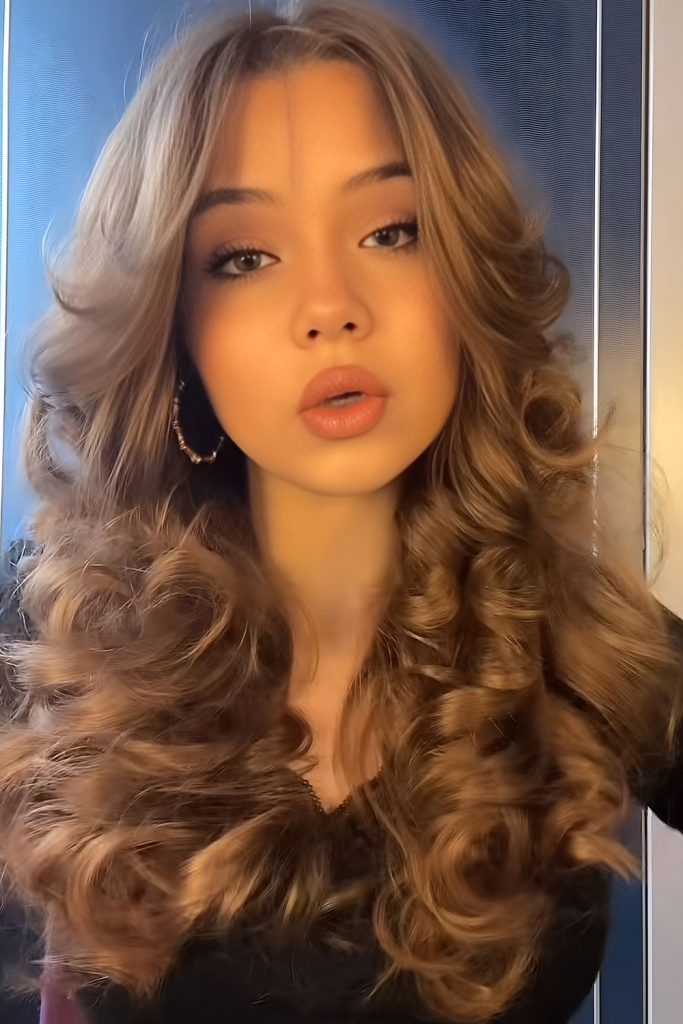 Luxurious Blowout Curls for Maximum Fullness