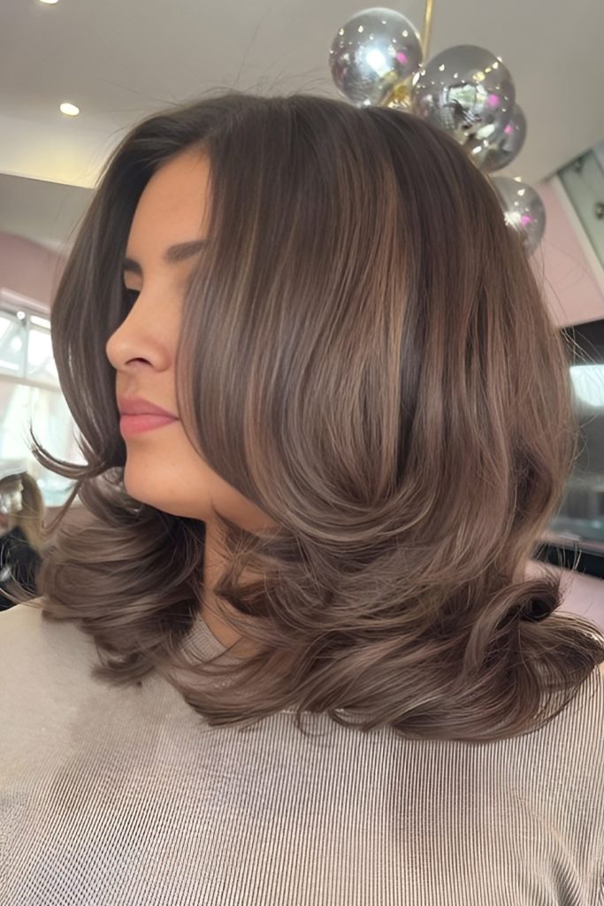 Medium Length Blowout Curls with Balanced Lift