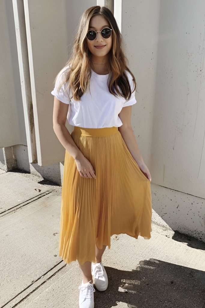 Pleated Skirts for Feminine Movement