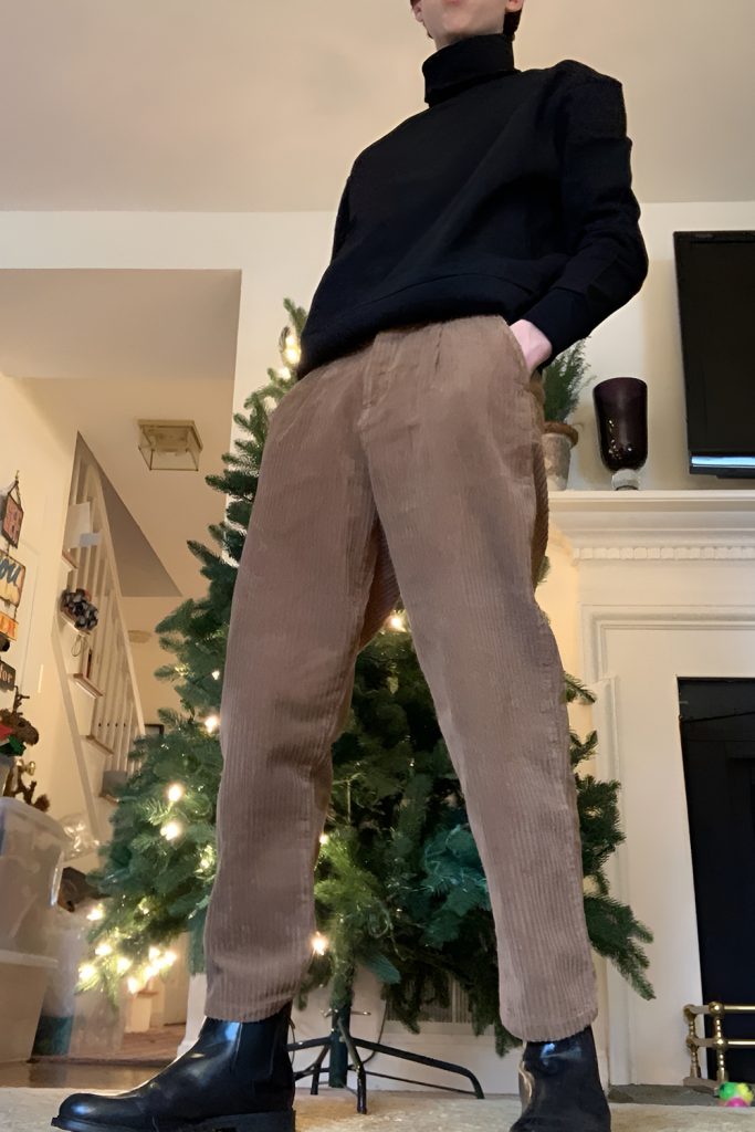 Turtleneck Centered Outfits With Sharp Outer Layers