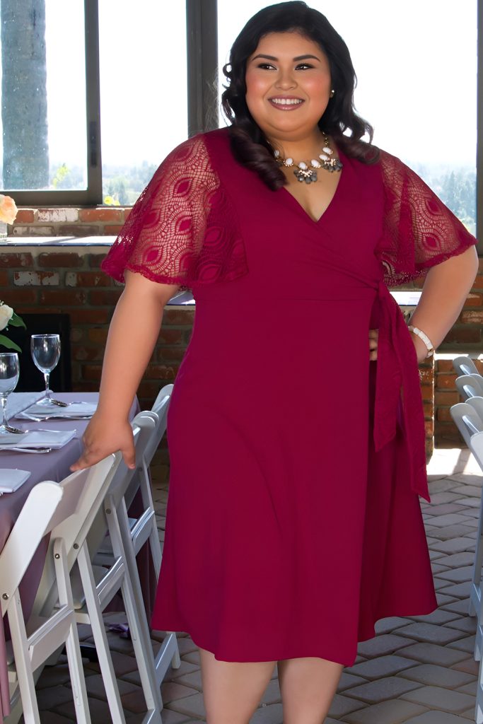 Wrap Dresses That Emphasise the Waist