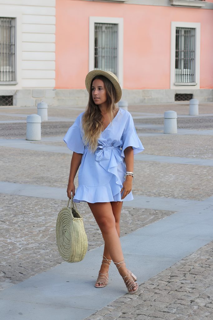 Wrap Dresses for Adjustable Elegance