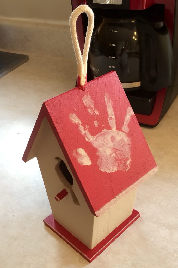 Build Birdhouses or Feeders Together