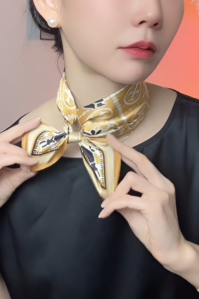 Mastering the Classic Neck Knot