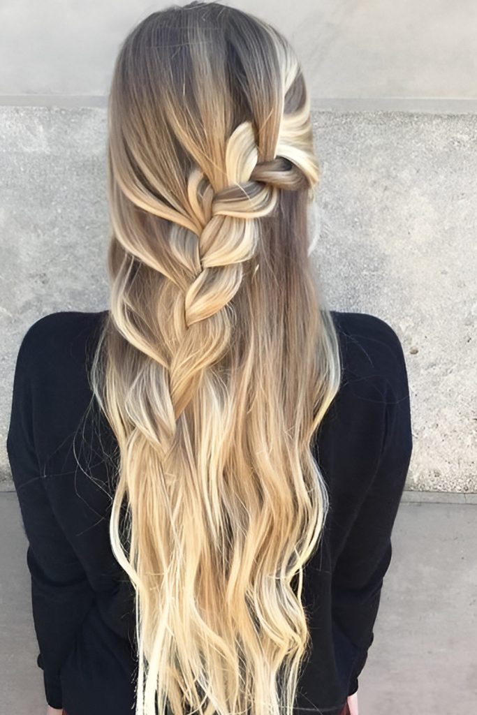 Pull Through Braid (Half Up)