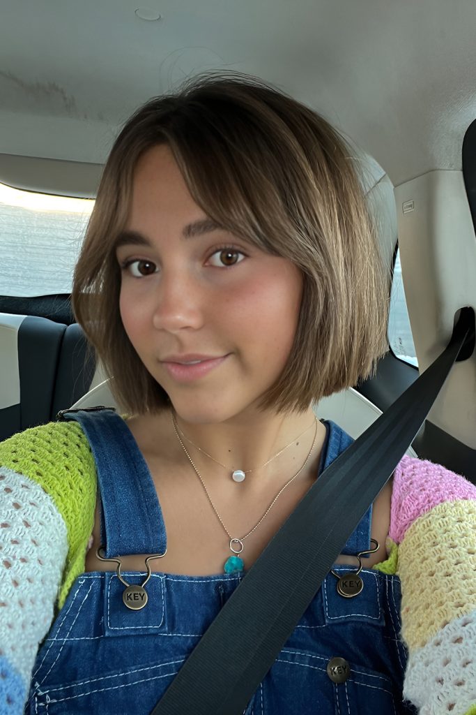 Short Hair Curtain Bangs with Volume