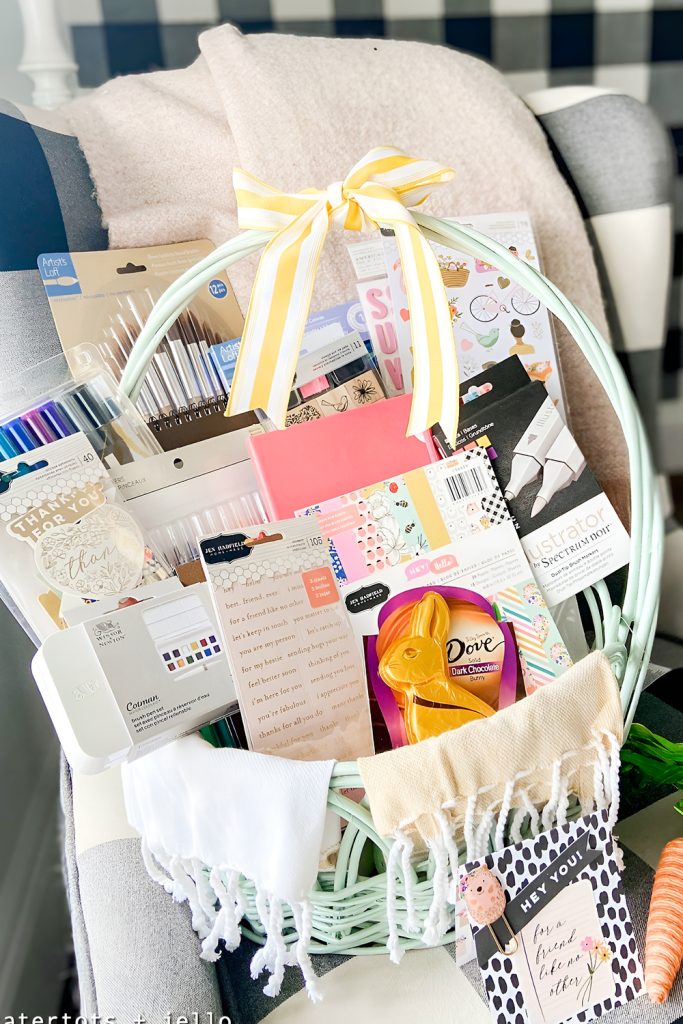 The Simple Basket with a Handwritten Note